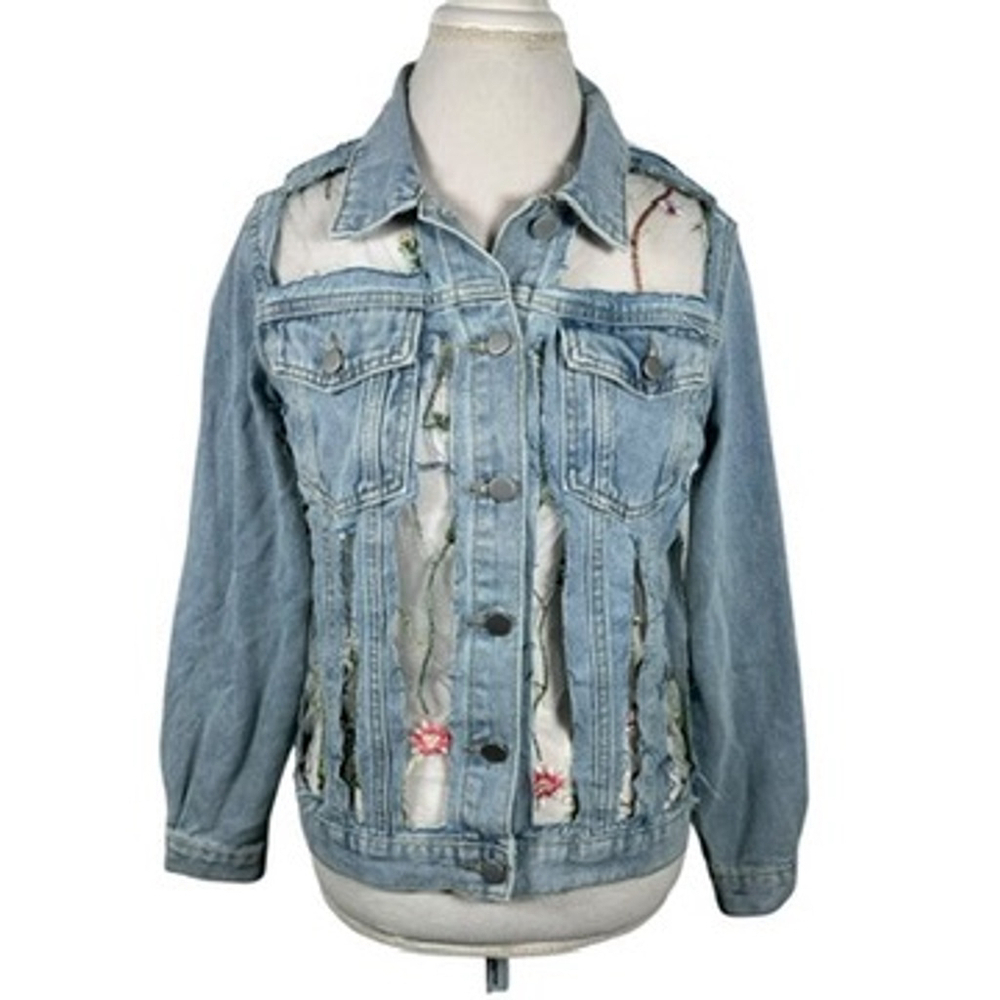 Davi & Dani Embroidery Mesh Jean Jacket Floral Light Wash Boho Womens Size S - Picture 3 of 14